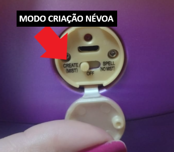 Uma imagem contendo no interior, mesa, segurando, pequeno

Descrição gerada automaticamente